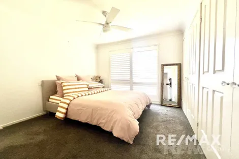 Property photo of 17 Corella Place Estella NSW 2650