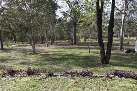 Property photo of 33 Oxley Drive Barellan Point QLD 4306