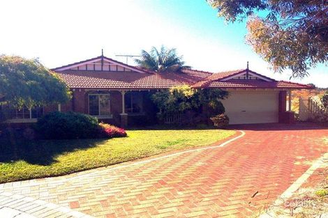 Property photo of 16 Collaroy Court Kallaroo WA 6025