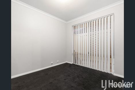 Property photo of 21 Luderick Grove Warnbro WA 6169