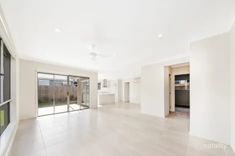 Property photo of 119 Adrian Circuit Nirimba QLD 4551