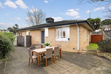 Property photo of 8 Akuna Avenue Notting Hill VIC 3168