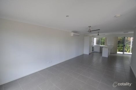 Property photo of 2/43 Butler Street New Auckland QLD 4680