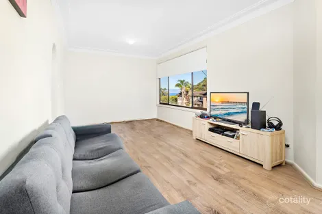 Property photo of 31 Buena Vista Avenue Lake Heights NSW 2502
