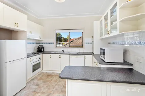 Property photo of 31 Buena Vista Avenue Lake Heights NSW 2502
