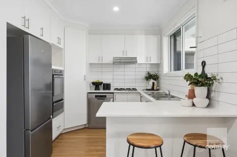 Property photo of 2/38 Driscolls Road Kealba VIC 3021