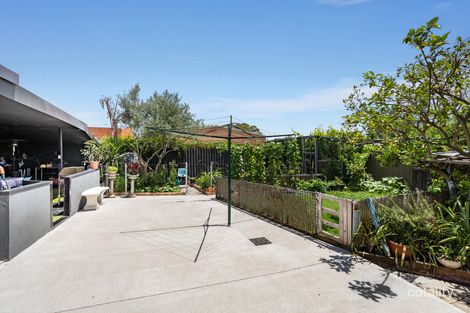 Property photo of 25 Facey Crescent Lurnea NSW 2170