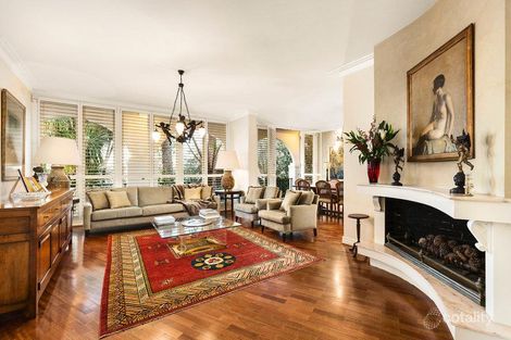 Property photo of 2 Grong Grong Court Toorak VIC 3142