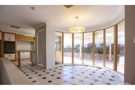 186 Pinetree Gully Rd, Willetton, WA 6155