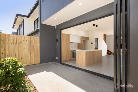 Property photo of 1/5 Cromwell Street Wooloowin QLD 4030