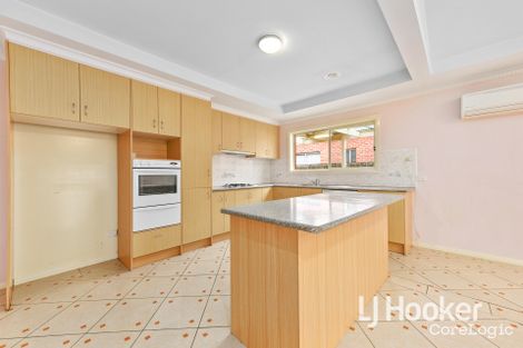 Property photo of 6 Stream Walk Hallam VIC 3803