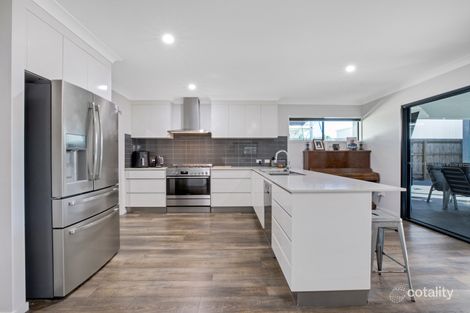 Property photo of 3 Treloar Place Marian QLD 4753