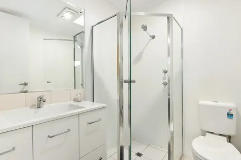 Property photo of 8 Heaslip Close Adelaide SA 5000