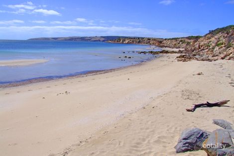 18 Collins Cres, Baudin Beach, SA 5222