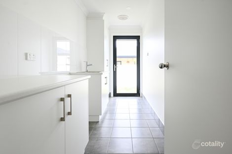 24 Boonah St, Griffith, NSW 2680