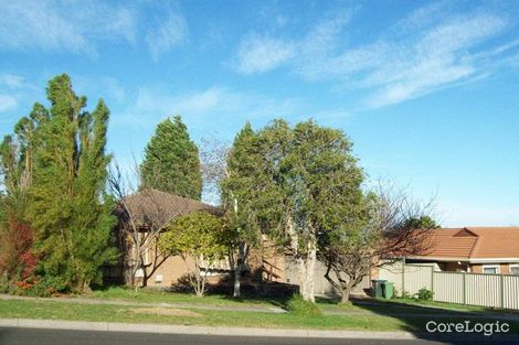 Property photo of 46 Sydney Parkinson Avenue Endeavour Hills VIC 3802