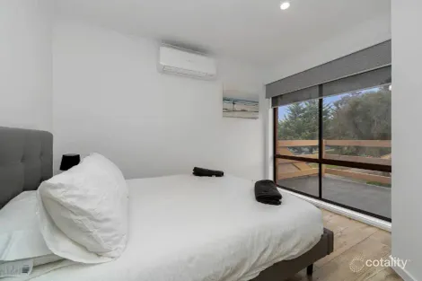 Property photo of 2/54 Kangerong Avenue Dromana VIC 3936