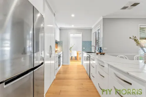 Property photo of 2 Griffin Place Monash ACT 2904