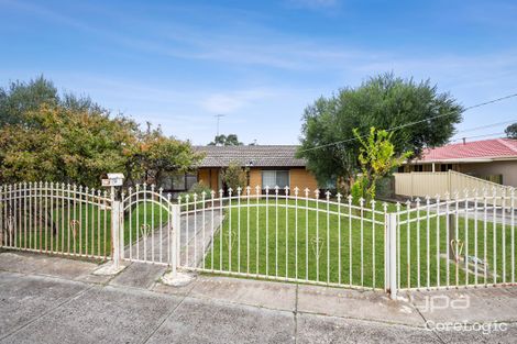 Property photo of 17 Rockbank Court Meadow Heights VIC 3048