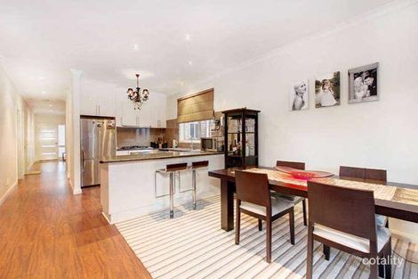 Property photo of 3 Flowerdale Crescent Roxburgh Park VIC 3064