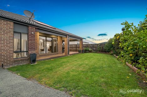 Property photo of 42 Mackellar Street Pakenham VIC 3810