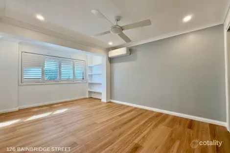 Property photo of 128 Bainbridge Street Ormiston QLD 4160