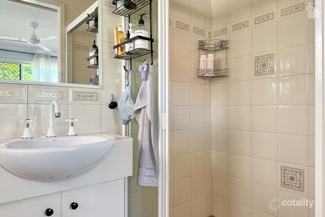 Property photo of 148 Truro Street Urangan QLD 4655