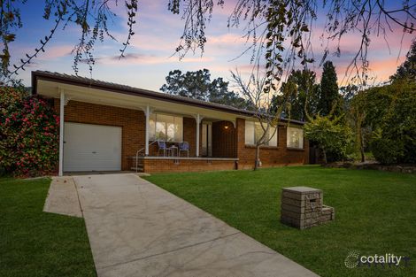 4 Templeton St, Cook, ACT 2614