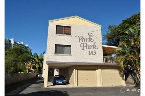 Property photo of 2/183 Muir Street Labrador QLD 4215