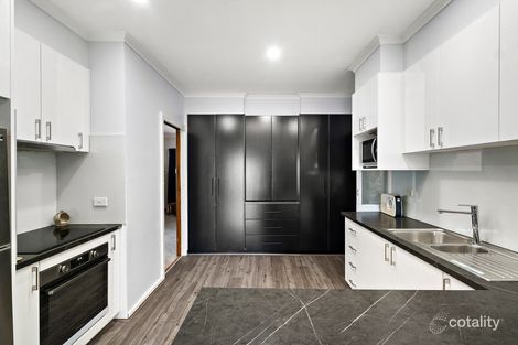 Property photo of 14 Webb Avenue Springvale VIC 3171