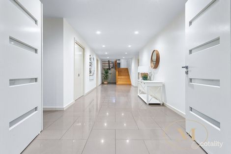 Property photo of 10 Espie Court Botanic Ridge VIC 3977