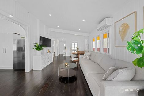 Property photo of 14 Bunya Street Greenslopes QLD 4120