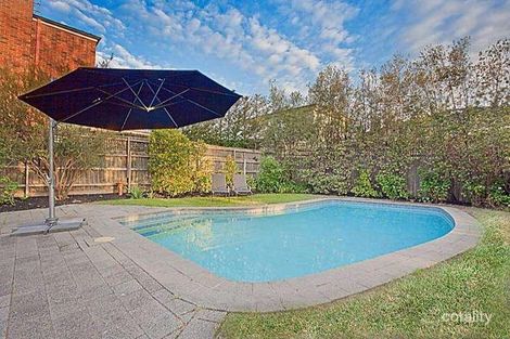 Property photo of 40 Howard Street Glen Iris VIC 3146