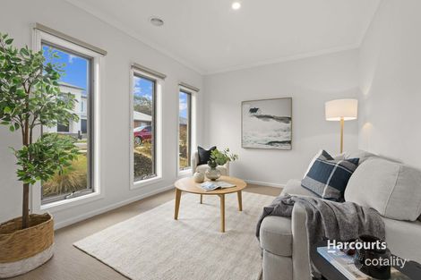 Property photo of 10 Rica Road Pakenham VIC 3810