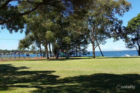 Property photo of 28 Alexander Parade Arcadia Vale NSW 2283