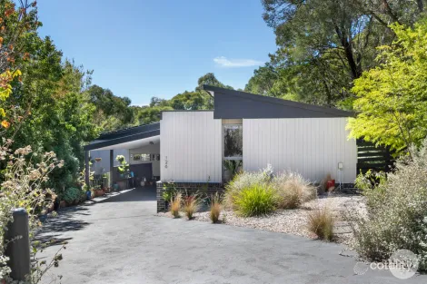 126 Moss Ave, Mount Helen, VIC 3350