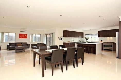 Property photo of 64 Capesthorne Drive Derrimut VIC 3026