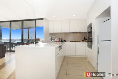 Property photo of 801/7 Gauthorpe Street Rhodes NSW 2138