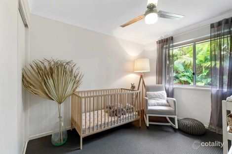 Property photo of 18 Ellis Place Mountain Creek QLD 4557