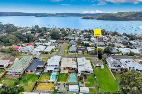 Property photo of 22 View Parade Saratoga NSW 2251