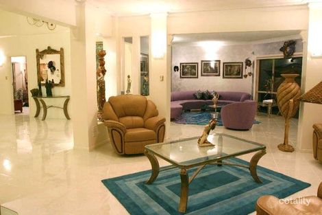 Property photo of 8 Cockleshell Court Runaway Bay QLD 4216