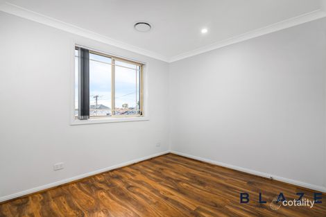 Property photo of 1/10 Dawson Street Fairfield Heights NSW 2165