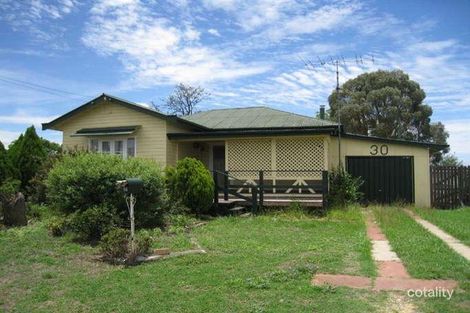 30 Devitt St, Warwick, QLD 4370