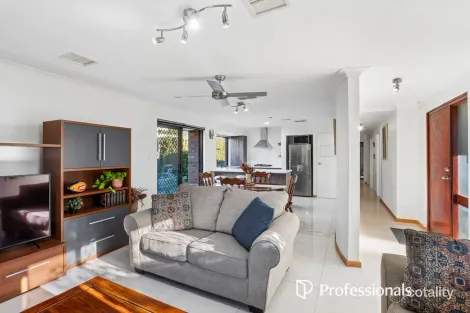 Property photo of 5A Warner Place Greenwood WA 6024