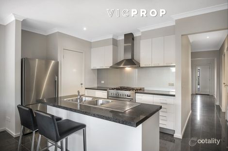 Property photo of 6 Japonica Way Point Cook VIC 3030
