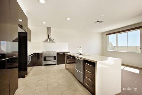 202/95 Hazel Glen Dr, Doreen, VIC 3754