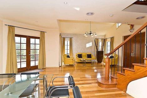 Property photo of 14 Akoonah Court Burnside VIC 3023