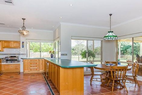 Property photo of 19 Willaring Drive Beckenham WA 6107