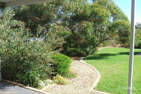 Property photo of 12 Saddleback Road Mullaquana SA 5608