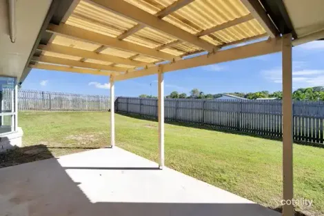 Property photo of 19 Jasmine Drive Blacks Beach QLD 4740